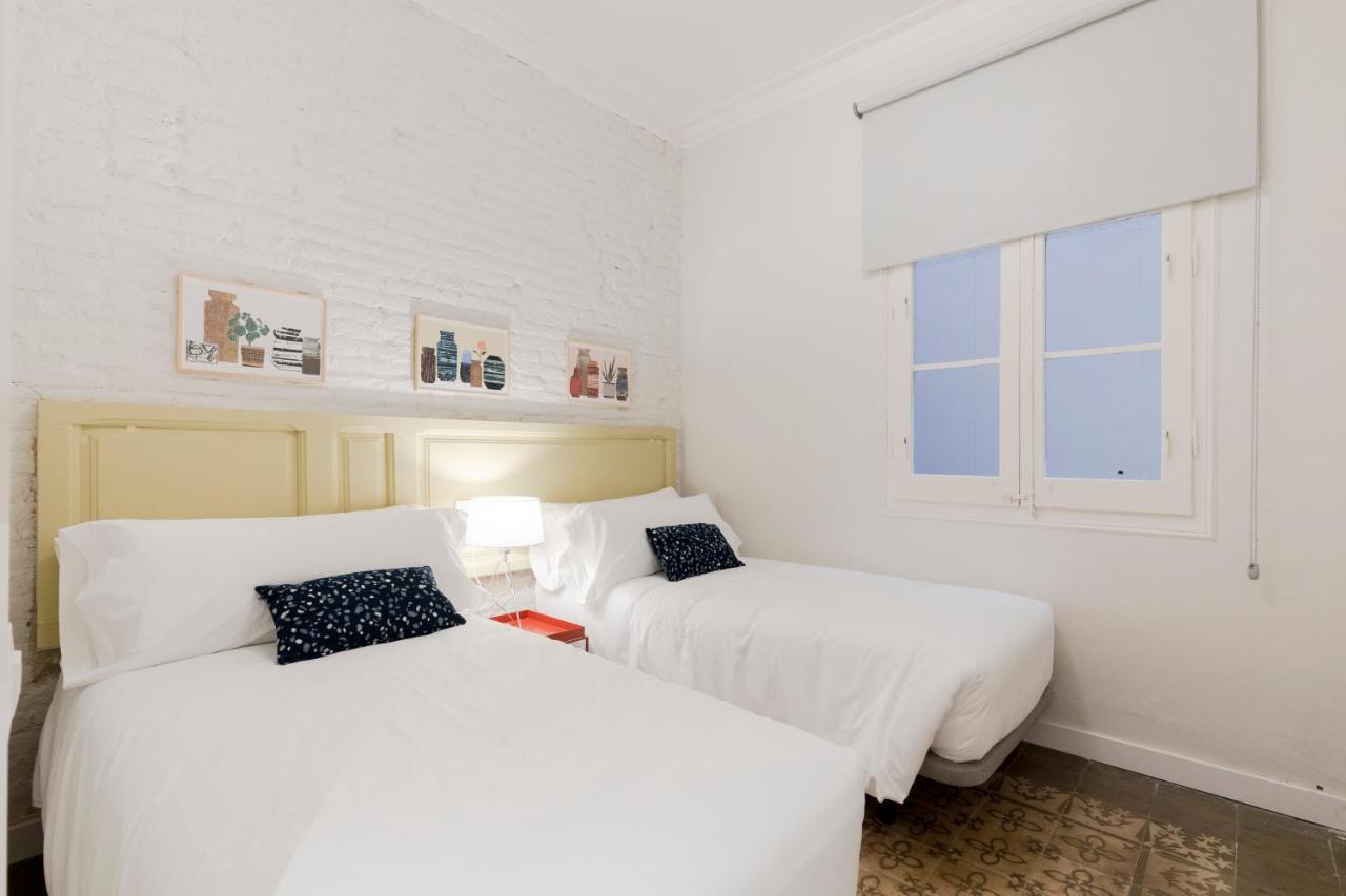 Aspasios Gracia Apartments Barcelona Luaran gambar