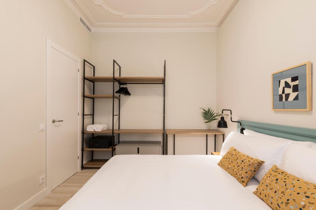 Aspasios Gracia Apartments Barcelona Luaran gambar